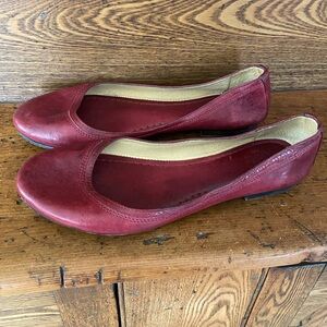 Frye Red LeatherFlats Classic Slip-On Loafers